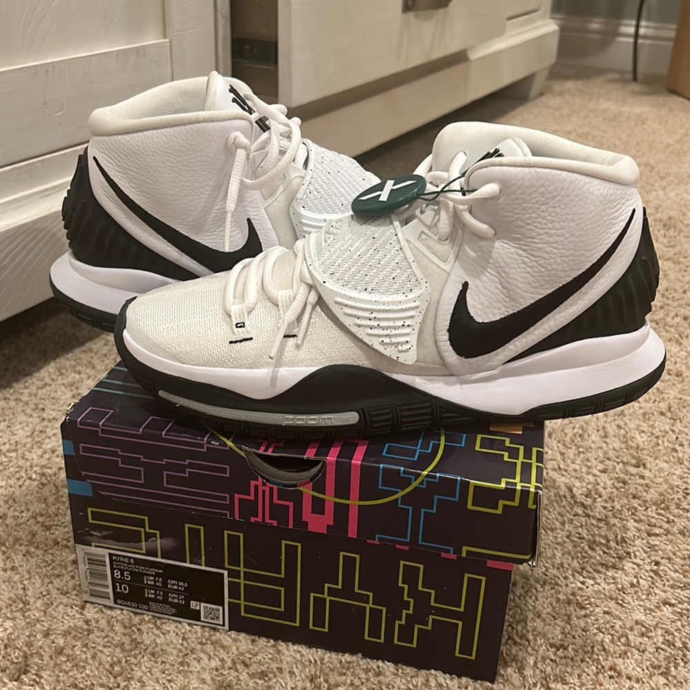 Kyrie 6 White/Black Oreo Men’s/Women’s Basketball Shoes